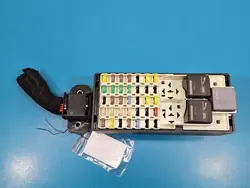 Caja de fusibles Jaguar XE OEM GX73-14A067-EA Usado
