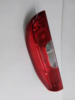 FIAT DOLBLO II LIFT Lámpara Trasera Derecha Europa 52044715