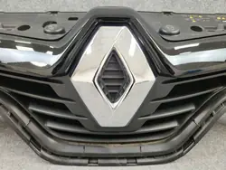Stötfångargrillöverdrag - Renault Captur 2013-2017 623102335R