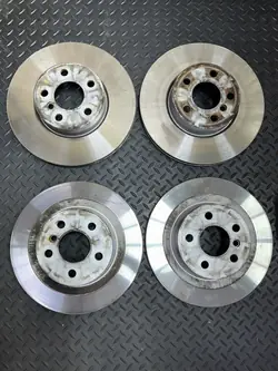 Set Remschijven & Remklauwen OEM Voor & Achter BMW G20