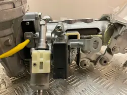 Pompe de direction Lexus OEM 8965048330 - Occasion