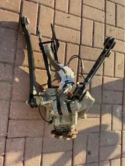 Peças suspensão traseira direita BMW 8 G16 OEM 6854118