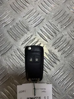 Llave o Tarjeta Opel Mokka OEM FBZ14457 - Usado