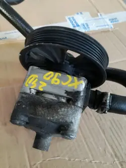 Pompe de direction Volvo OEM 31202936 - Occasion