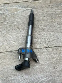 Renault OE 166009567R Injektor