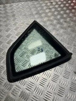 Vidrio Carrocería Trasero Derecho OEM VW29106 SEAT Ateca
