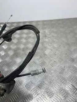 Cable del Capó Jeep Cherokee OEM FOB22961 - Usado