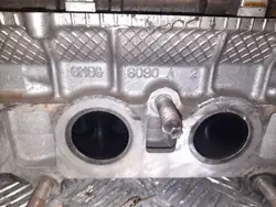 Culasse Ford OEM RF6M8G-6090-AC Occasion