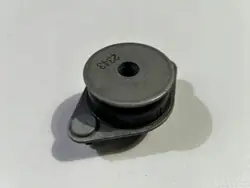 Jeep Wrangler JL 2018- ohjaamon kiinnike OEM 68525097AA