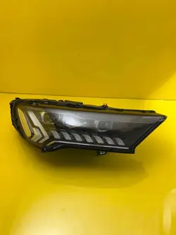 Farol Direito Audi Q7 SQ7 Lift Laser Full LED 4M0941086C