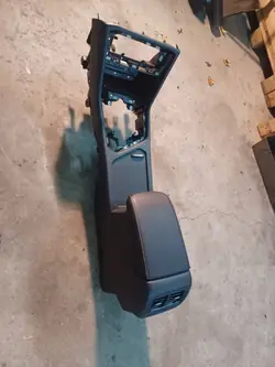 OEM 87889090 Käsinoja Nahka Tiguan II:lle