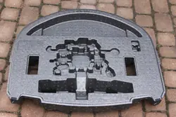 OEM 64777-02400 Kofferbak schuiminsert voor Toyota Corolla