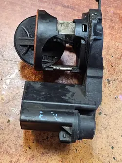 Gebruikte DISA-klep OEM 1247202 voor BMW E36 1.6i