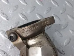 Pakoputken keräin OEM 057253358 Audi SQ7 4.0 TDI:lle