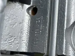Charnière Porte Arrière Droite VW Polo 6Q OEM 6Q4833412A