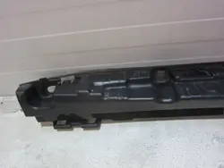BMW X5 F15 Oikea puoli askelma kiinnitys OEM 51777294384