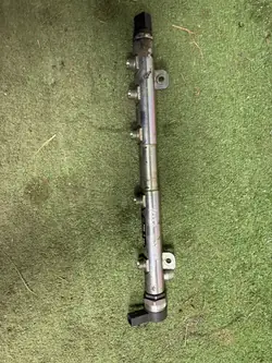 Rampa de combustible Mercedes Sprinter W906 2.2d A6460701895