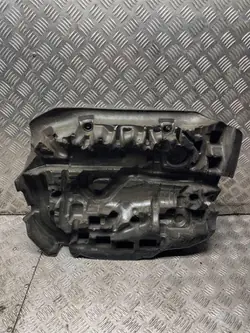 Couvercle supérieur moteur Volvo OE 31319209 pour V60