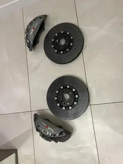 Discos & Pinças Travões Cerâmicos Audi RS5/RS6/RS7 8w