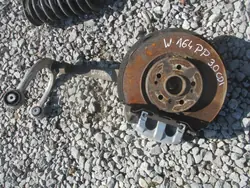 Pivot de roue avant droit MCPERSON pour Mercedes ML W164