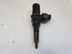 Skoda Fabia I 1.4 TDI Ruiskutin OEM 045130073T