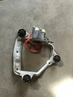 Compressor suspensão BMW 5 (E60) 472251561 2007
