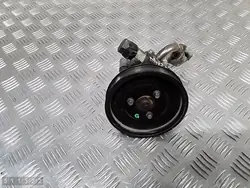 Pompe de direction assistée Rover 75 2003 2000td qvb101391