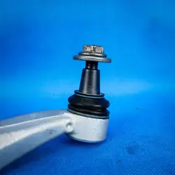 Bras de contrôle avant droit Audi A8 S8 4H 4H0407694G