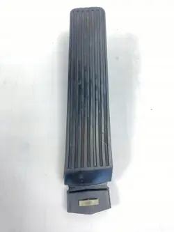 Gummifußpedal Mercedes W124 W201 W126 W123 R129 R107 OEM