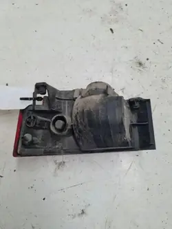 Réflecteur droit pare-chocs arrière OEM 89398102 Opel Ampera