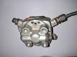 Brandstofverdeler OEM 0438101026 Mercedes W124/W201