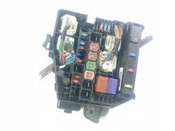 Módulo Caja de Fusibles Toyota Yaris II OEM M1S252