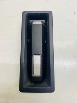 Linterna con cargador OEM para Partner Berlingo III