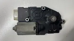 Mercedes Takluckemotor OEM A2219066000 - Begagnad