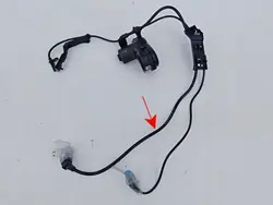 Cable motor trasero derecho OEM A2465401305 - Infiniti