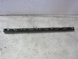 Volvo XC90 linke Türschwellenhalterung OEM 31395857
