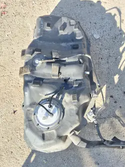Réservoir carburant KIA SPORTAGEIVHYUNDAITUCSONIII1.6CRDIBAKZBIORNIKPALIWAZPOMPĄ