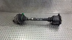 Vorderer rechter Antriebswelle OEM S26380016 für Audi A8