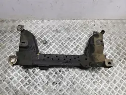 Infiniti FX 2006 Vorderes Hilfsrahmen OEM AMD111871