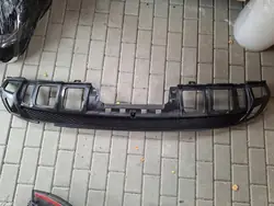 Rejilla de parachoques trasero Mercedes ML W166 AMG A1668850053