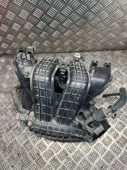 Collettore di aspirazione MITSUBISHI OUTLANDER III 1502A016 2.0L
