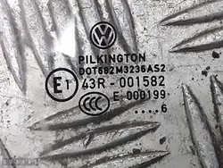 VW Touran dörrglas OEM 43R001582 - Begagnad