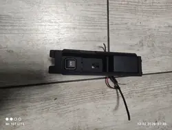 Tupakansytytinpistorasia OEM 50779 - Käytetty Audi OE
