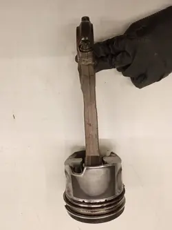 Kolben OEM 83L82 3.0 TDI für VW Touareg I (2002-2010)