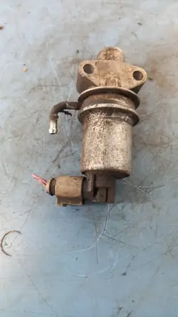 EGR-venttiili OEM 01R Skoda Octavia 1.6B Kombille