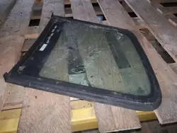 Vitre arrière droite VW Touran OEM 1T0845042 Occasion