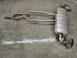 VW Touareg II 7P 3.0 TDI Endschalldämpfer OEM Teil