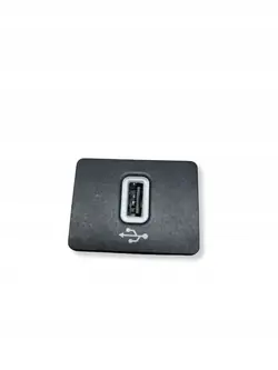 Prise USB Ford OEM HS7T14F014AD - Occasion