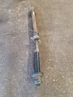 Volkswagen Touareg II 2011 Drivaxel
