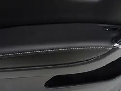 Panneau de porte arrière gauche Golf VII Cuir